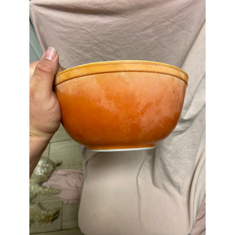 Vintage Pyrex Primary Red Nesting Mixing Bowl #402, 1 1/2 Qt USA